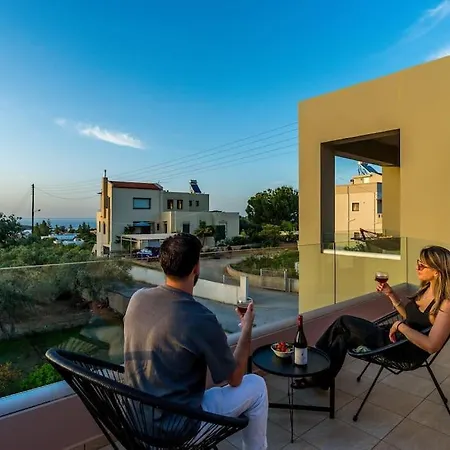 Dream's House - With Pool & Stunning Views 別荘 *